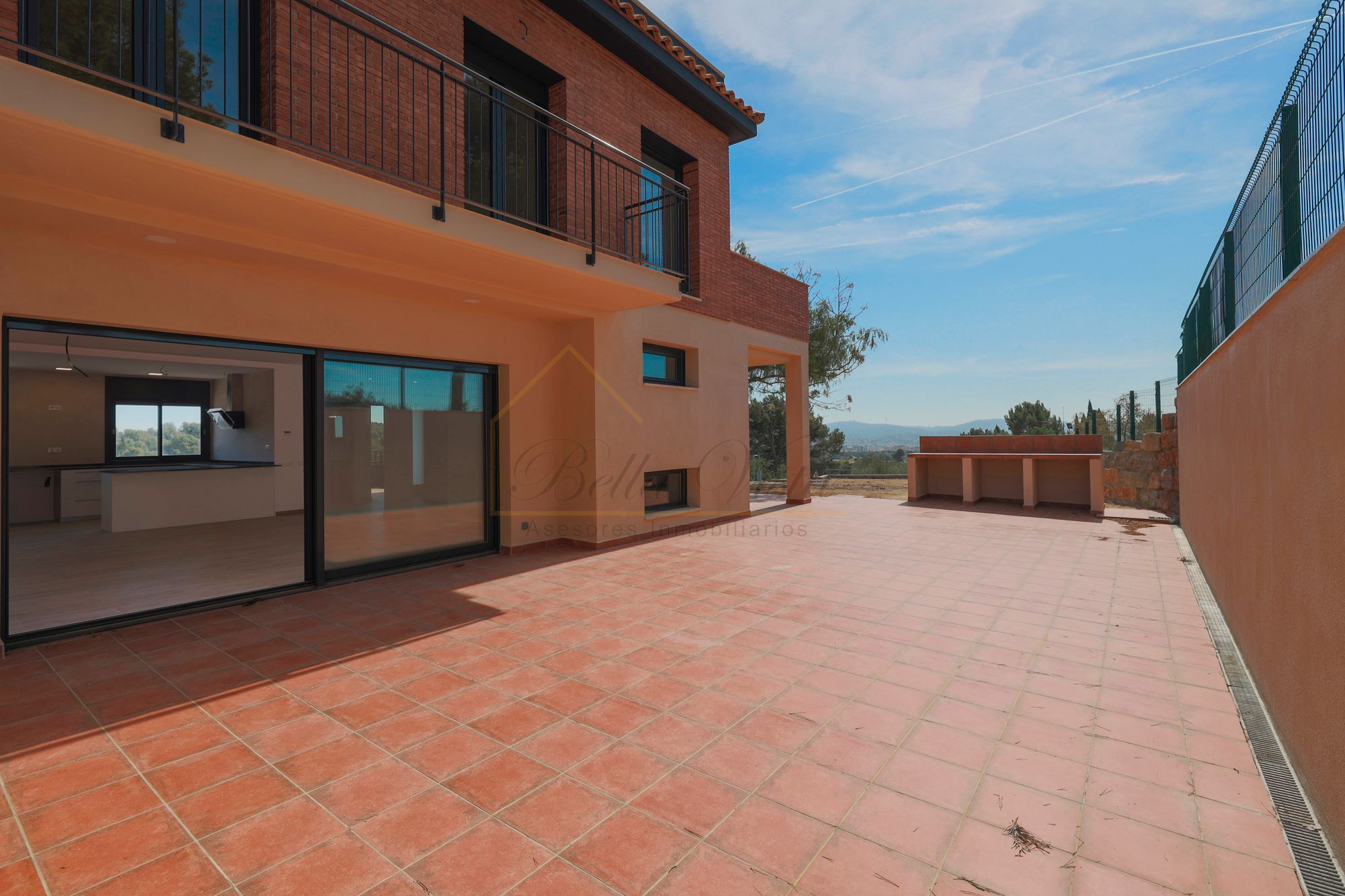 Terraza de Casa adosada en venta en Rubí con Aire acondicionado, Calefacción y Jardín privado