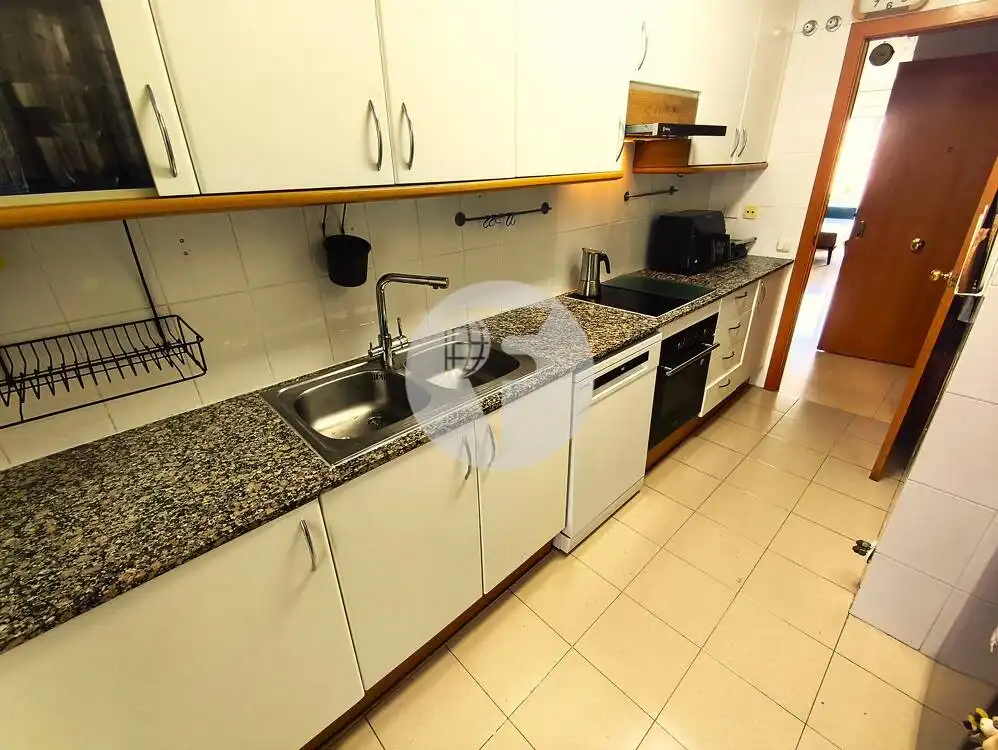 Cuina de Dúplex en venda en Terrassa amb Calefacció, Terrassa i Traster