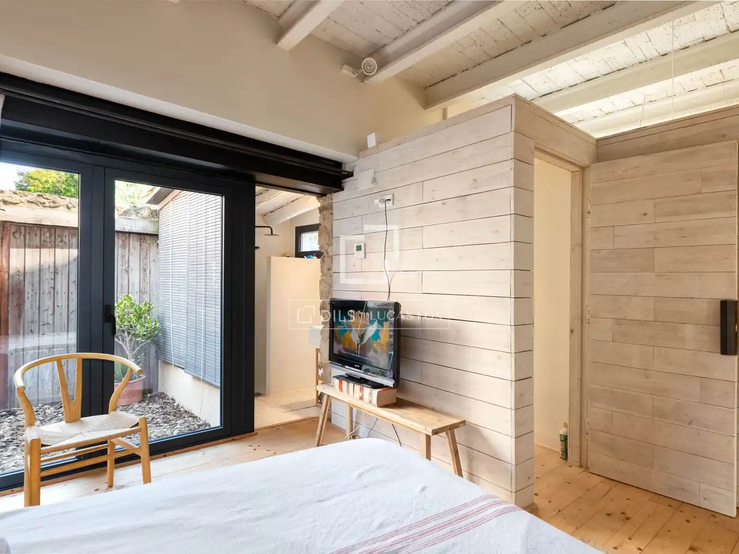 Habitación de Finca rústica en venta en Bàscara con Aire acondicionado y Terraza
