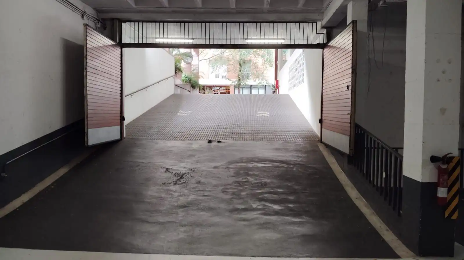 Parking of Garage for rent in Barcelona