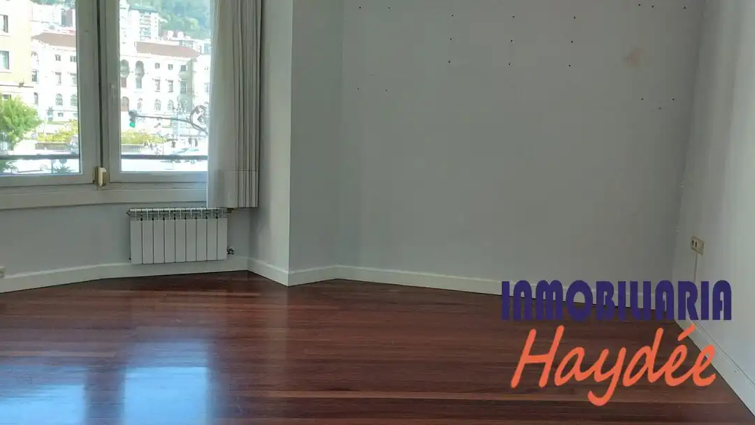 Piso con terraza en venta en Abando - Albia, imagen 40