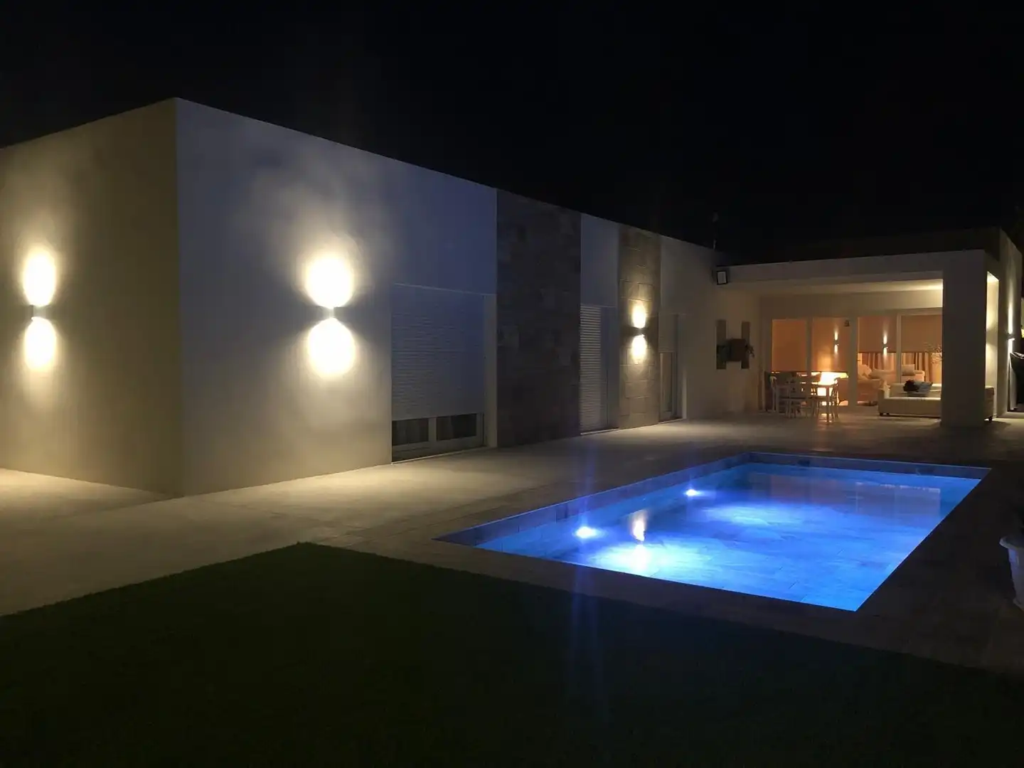 Schwimmbecken von Haus oder Chalet zum Verkauf in Aspe mit Klimaanlage, Privatgarten und Terrasse