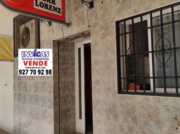 Local comercial en venda a Miralvalle - Av. Virgen del Puerto - La Data