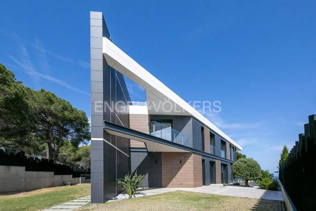 Casa-chalet en Venta en Caldes d'Estrac