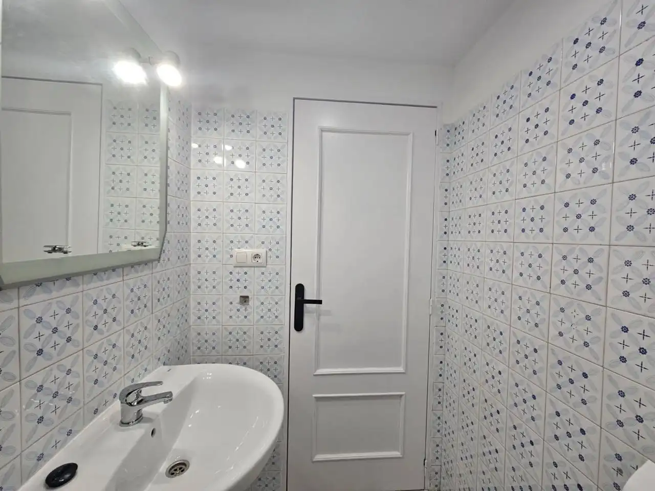 Habitación en Calle Aristoteles, Cerrillo de Maracena - Periodistas
