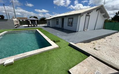 Swimming pool of House or chalet for sale in Almoradí  with Air Conditioner and Swimming Pool