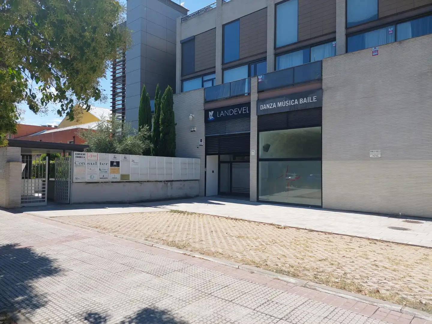 Duplexes for sale in Avenida de Leganés, Parque Ondarreta - Urtinsa