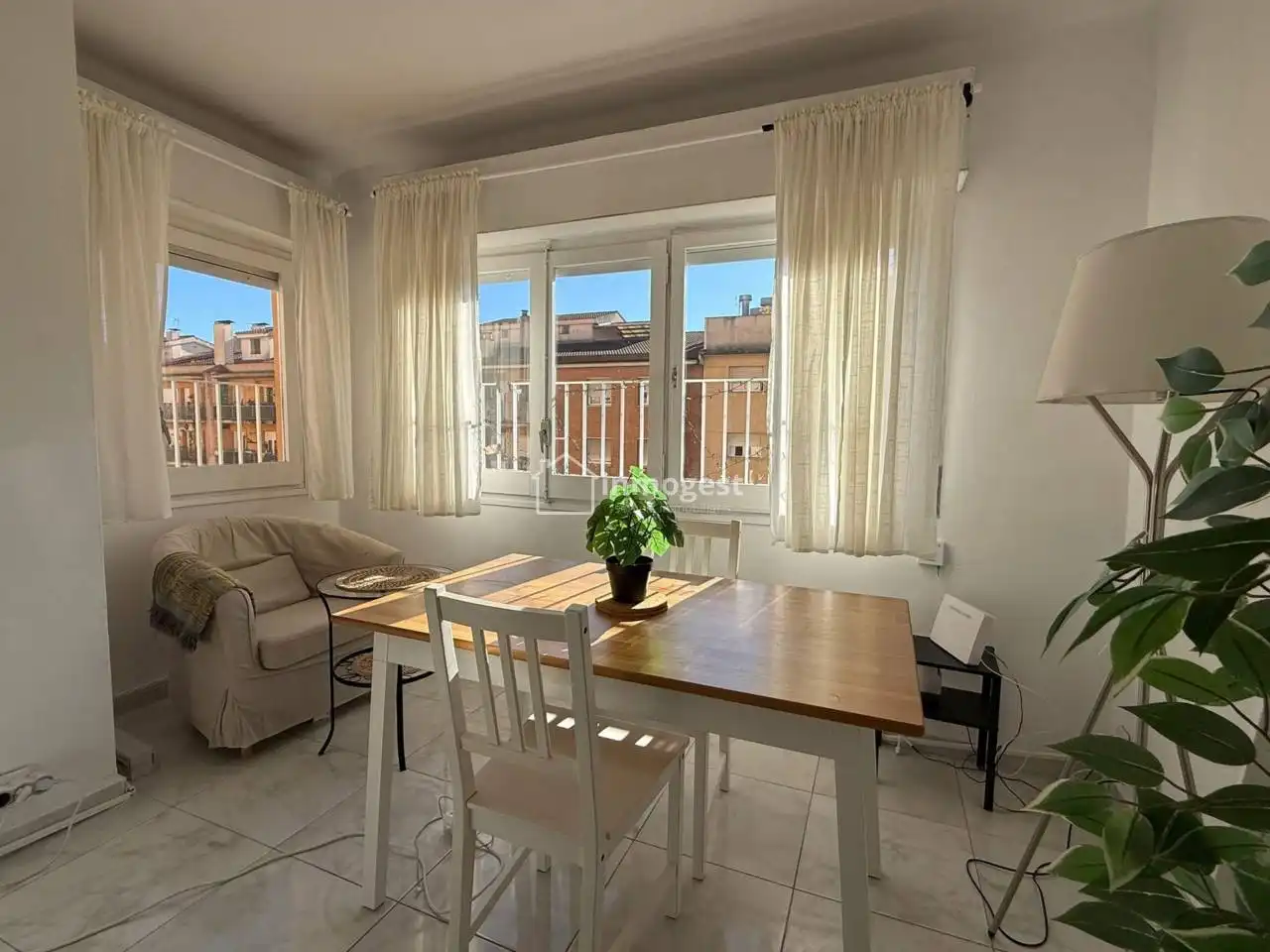 Flat for sale in Calle PAISOS CATALANS, Veïnat