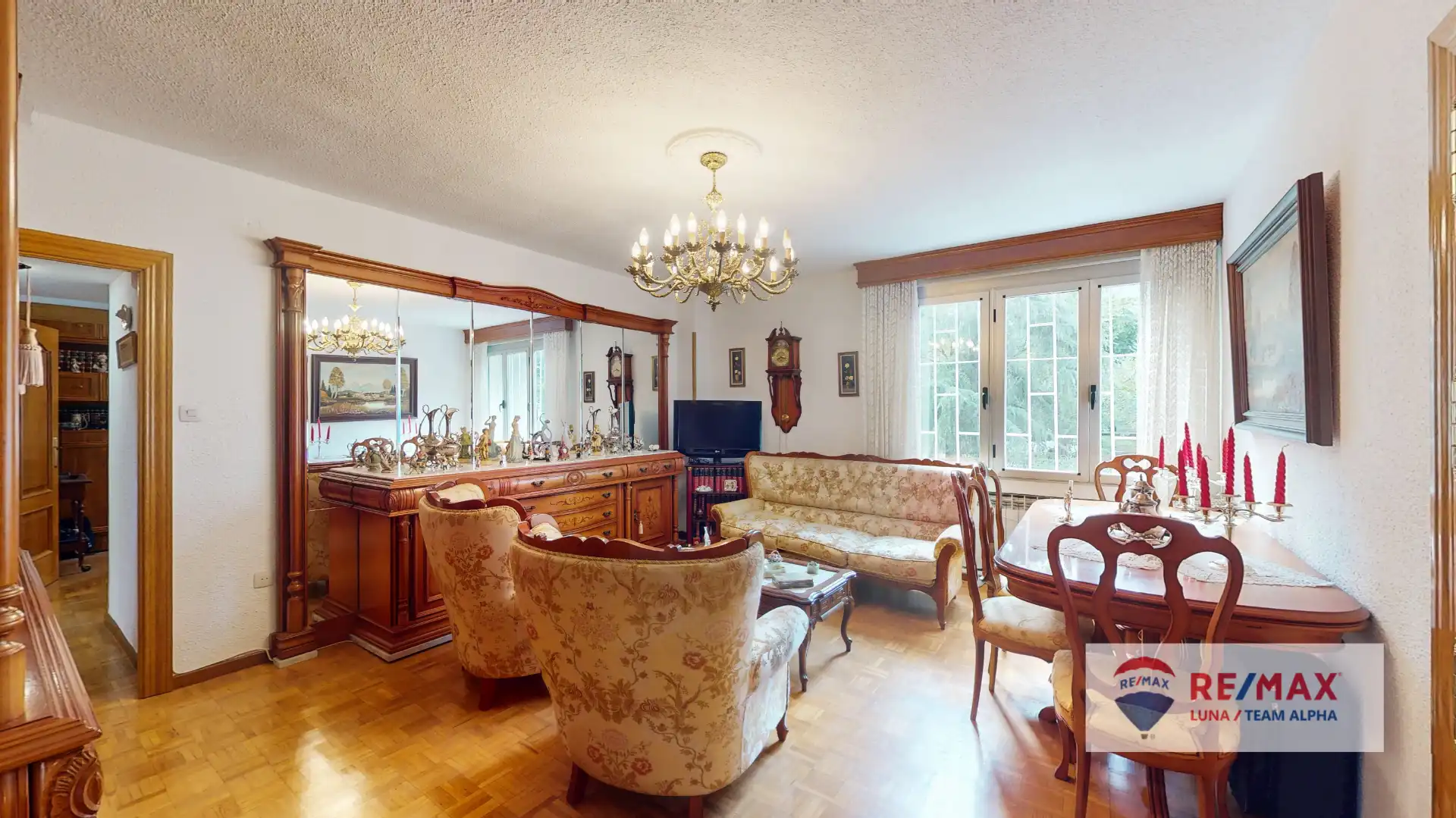 Flat with garden for sale in Calle del General Cadenas Campos 34, imagen 2