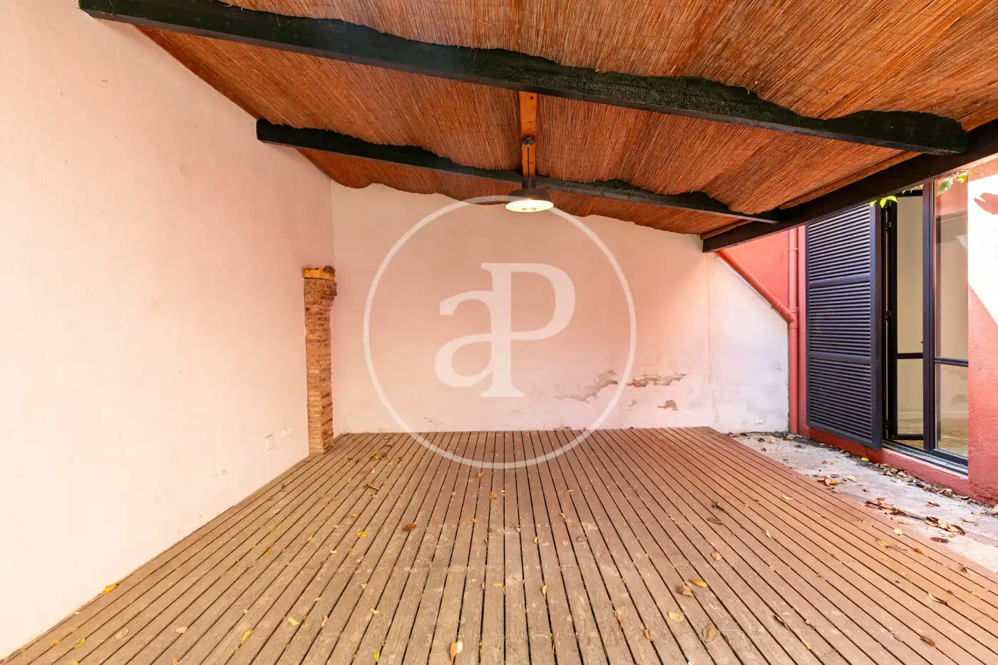 Casa adosada en venta en Barcelona con Calefacción, Jardín privado y Terraza