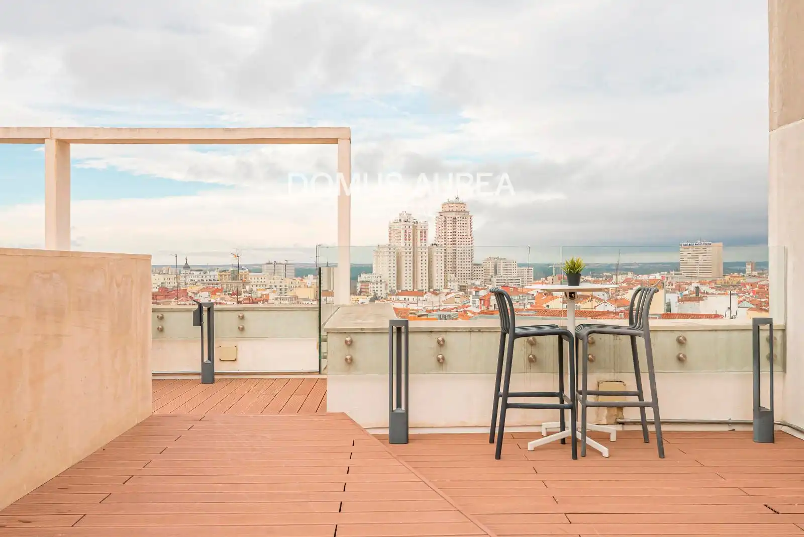 Terrasse von Wohnung zum Verkauf in Madrid mit Klimaanlage, Heizung und Terrasse