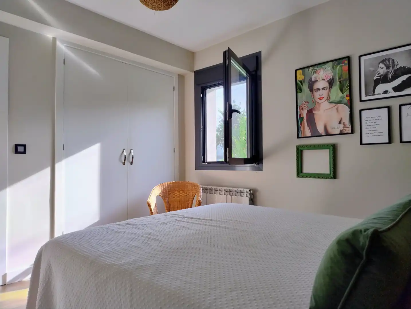 Habitación de Casa o chalet en venta en Begonte con Calefacción, Jardín privado y Parquet