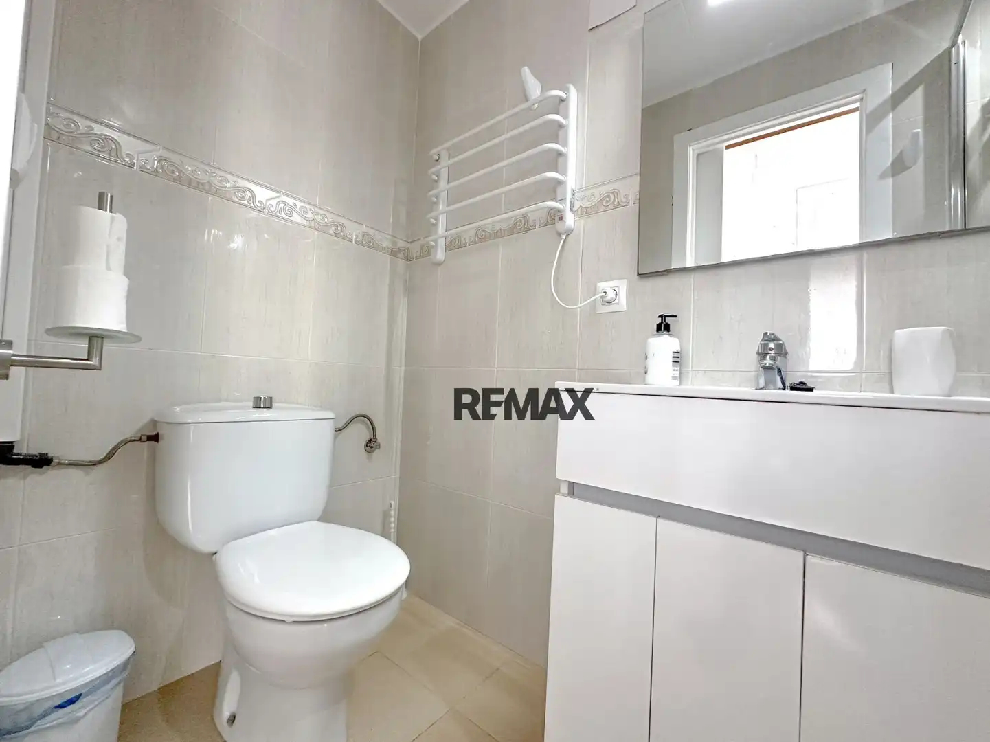 Baño de Piso en venta en Blanes con Aire acondicionado, Jardín privado y Terraza