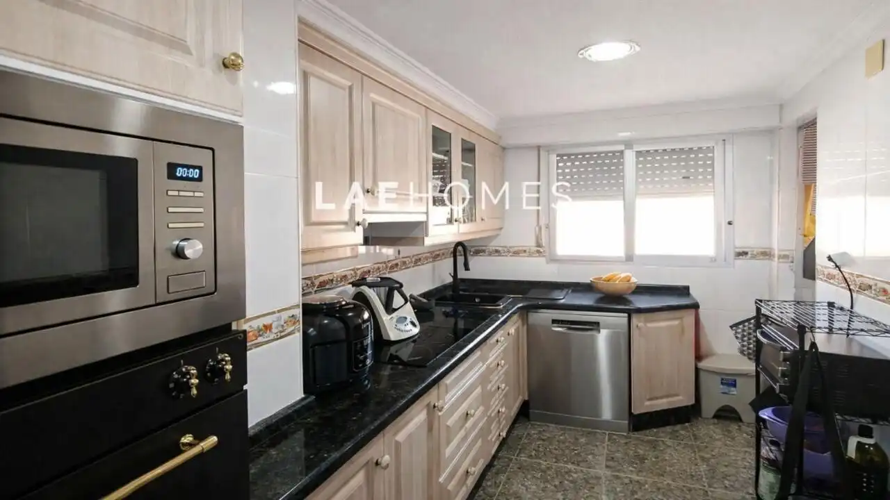 Kitchen of Flat for sale in Alcoy / Alcoi  with Air Conditioner, Terrace and Storage room