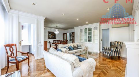 Photo 4 of Flat for rent in Costillares, Madrid Capital