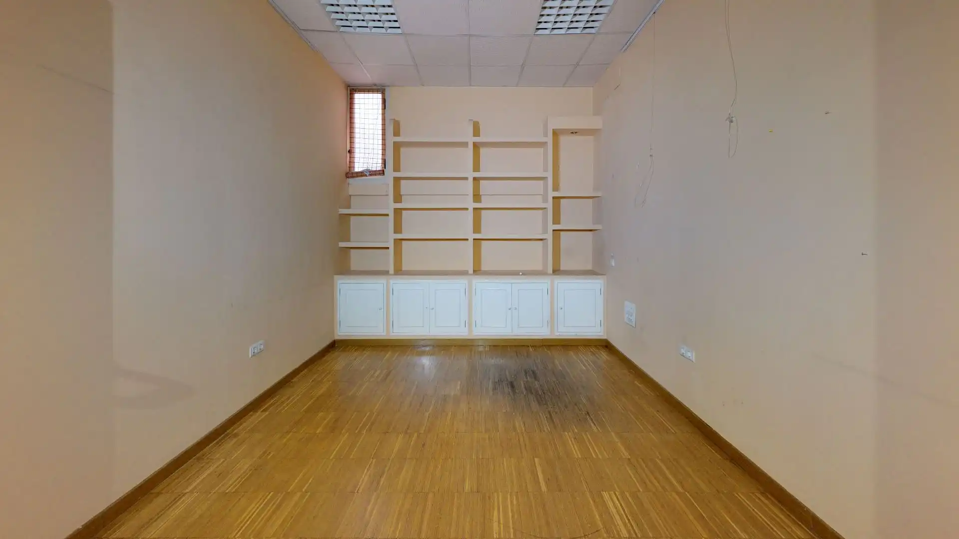 Oficina en venta en Sevilla con Aire acondicionado