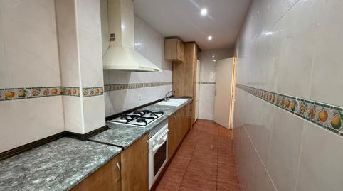 Foto 2 de Piso en venta en Plaça Lledoners, Can Deu, Sabadell