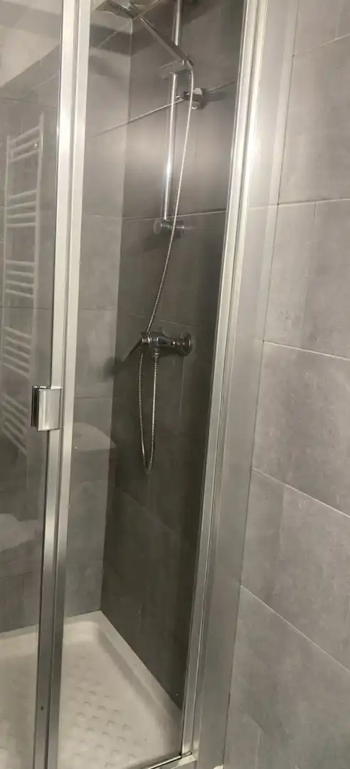 Bany de Pis de lloguer en Andorra la Vella amb Calefacció i Forn