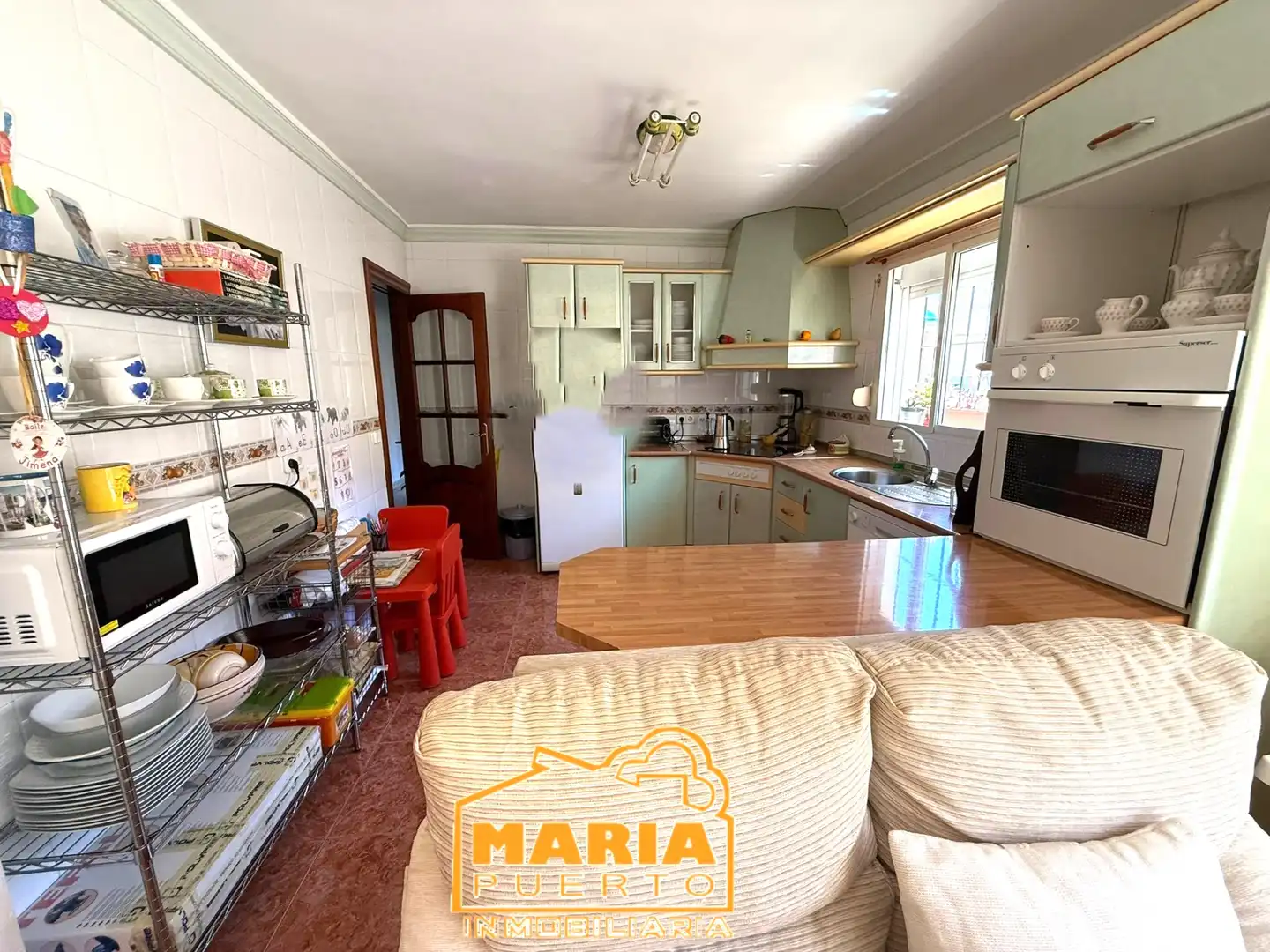 Küche von Wohnung zum Verkauf in Málaga mit Klimaanlage und Terrasse