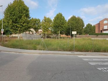 Terreno residencial en venta en paisos catalans
