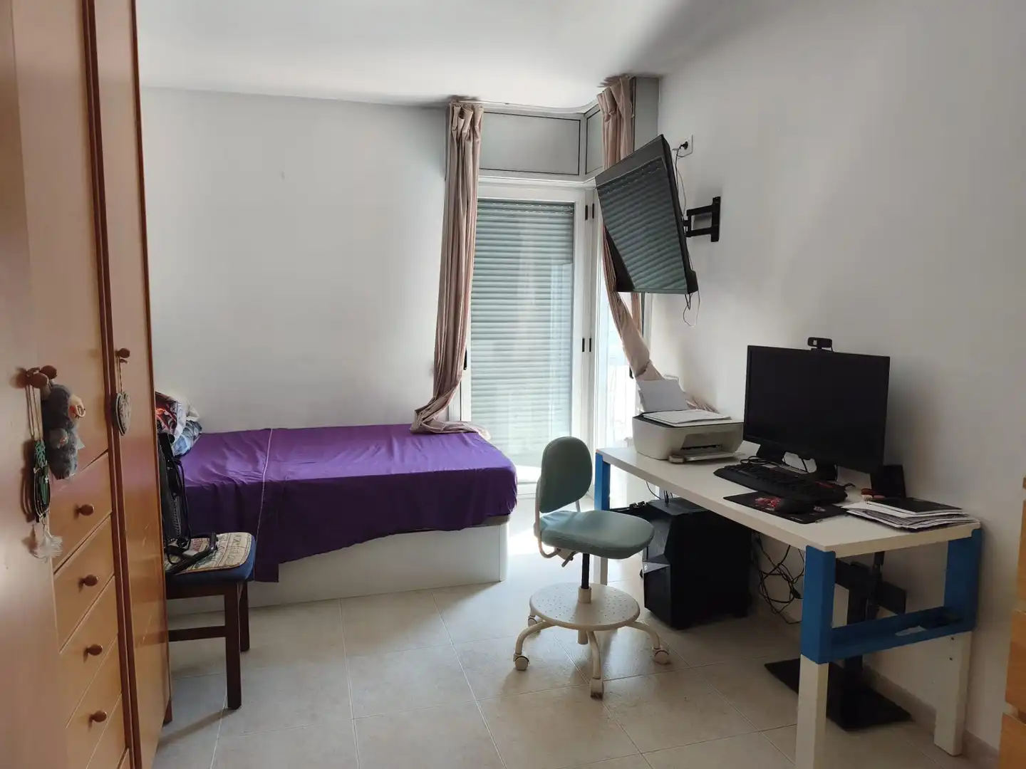 Bedroom of Flat for sale in Sant Boi de Llobregat  with Air Conditioner and Balcony
