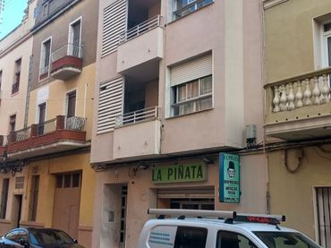 Piso con balcón en venta en Carrer Nou del Convent