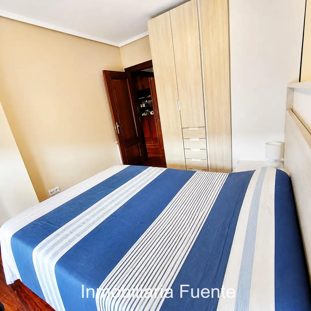 Schlafzimmer von Wohnung zum Verkauf in Zalla  mit Heizung, Abstellraum und Möbliert