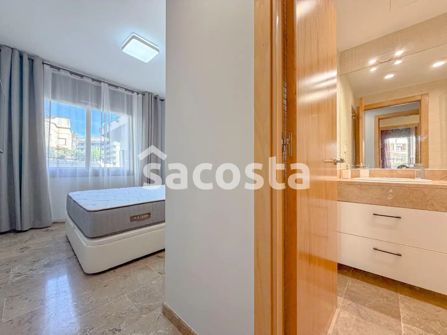 Habitación de Apartamento en venta en Fenals