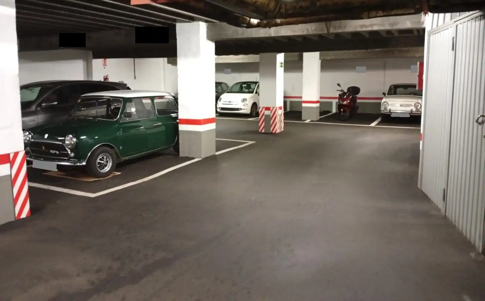 Parkplatz von Garage zum Verkauf in Oviedo 
