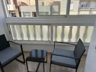 Terrassa de Pis de lloguer en Torrevieja amb Piscina comunitària
