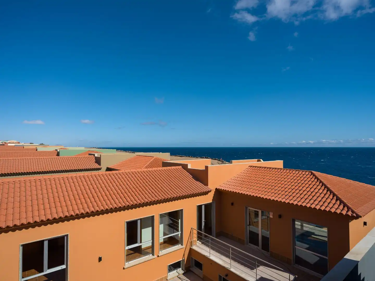 Außenansicht von Haus oder Chalet zum Verkauf in Antigua mit Terrasse und Schwimmbad