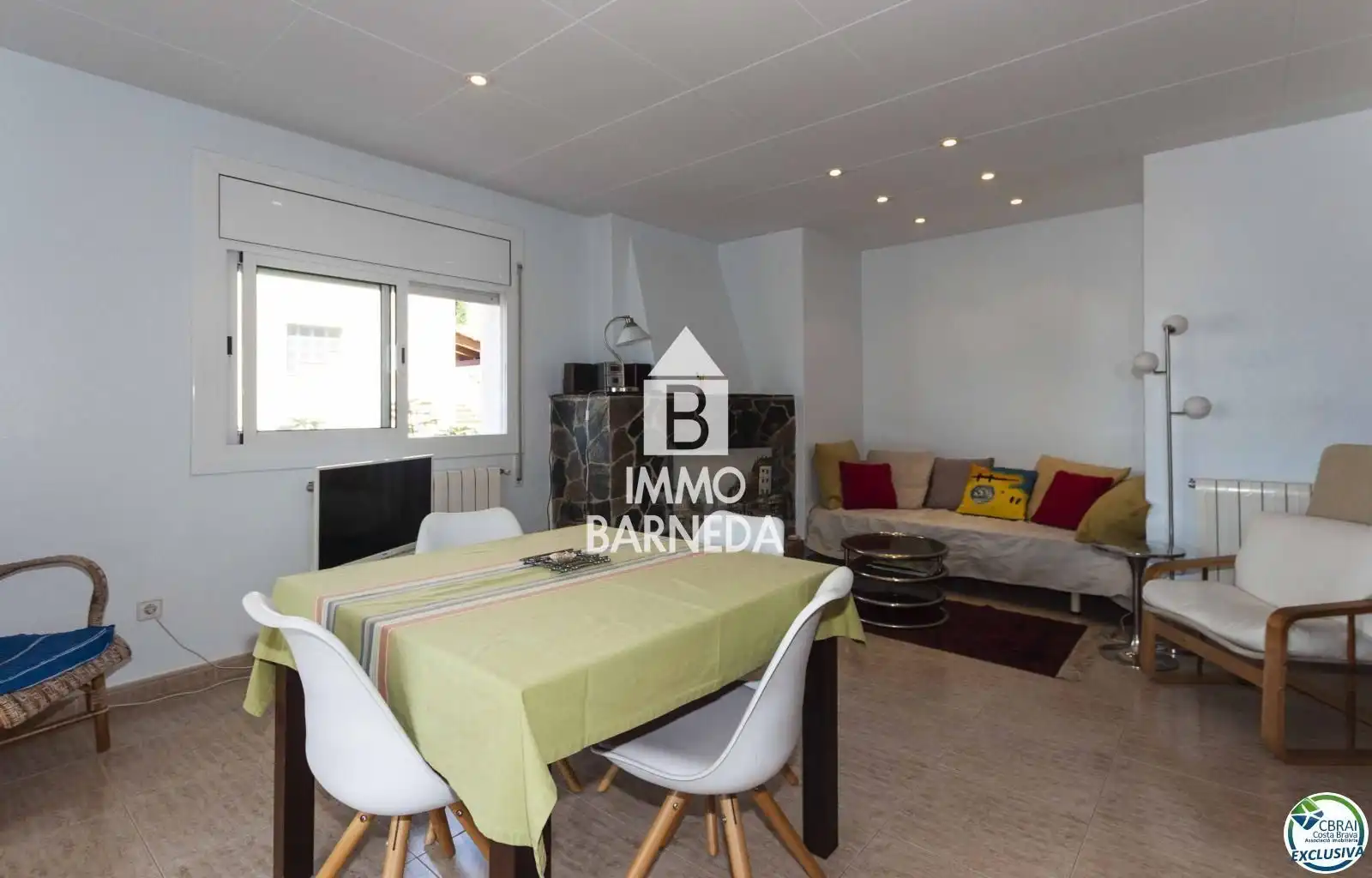 Living room of Flat for sale in Roses  with Heating, Terrace and Storage room