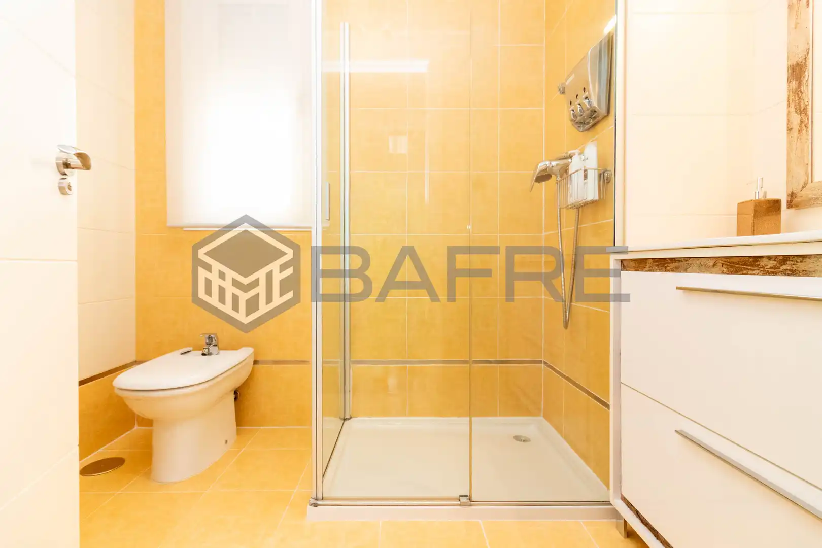 Bathroom of Attic for sale in Arganda del Rey  with Air Conditioner, Heating and Parquet flooring