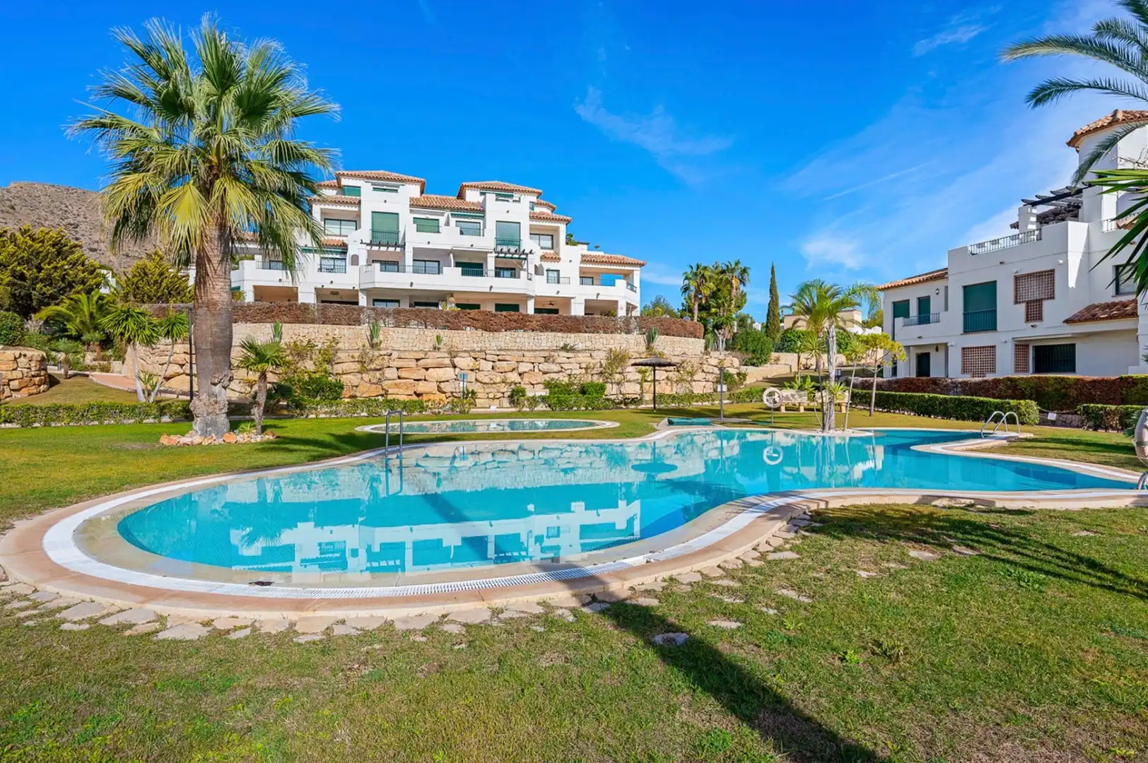 Apartment with pool for sale in Golf Bahía, imagen 32