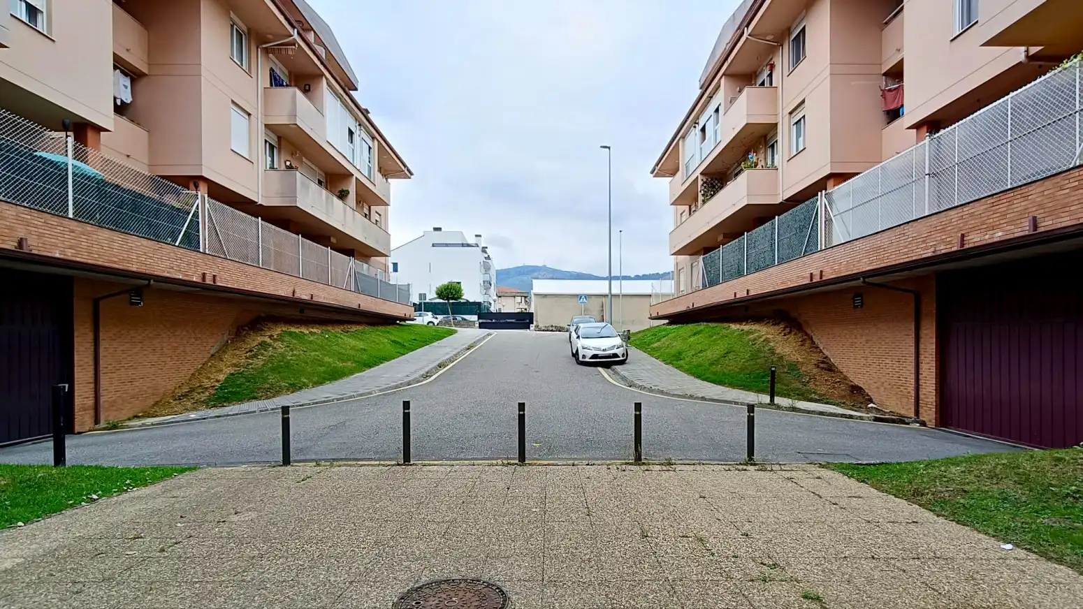 Parking of Flat for sale in El Astillero    with Heating, Parquet flooring and Terrace