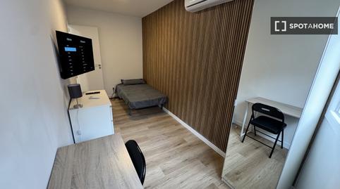 Photo 2 of Flat to share in Ventas,  Madrid Capital