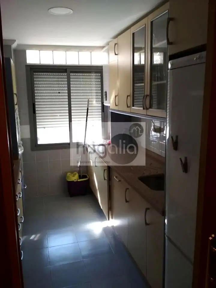 Cocina de Piso de alquiler en Sevilla con Aire acondicionado, Amueblado y Balcón