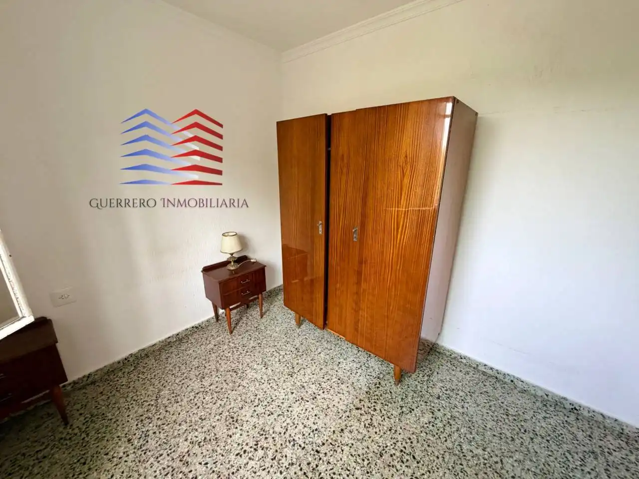 Vista exterior de Casa o xalet de lloguer en San Cibrao das Viñas amb Calefacció, Terrassa i Moblat