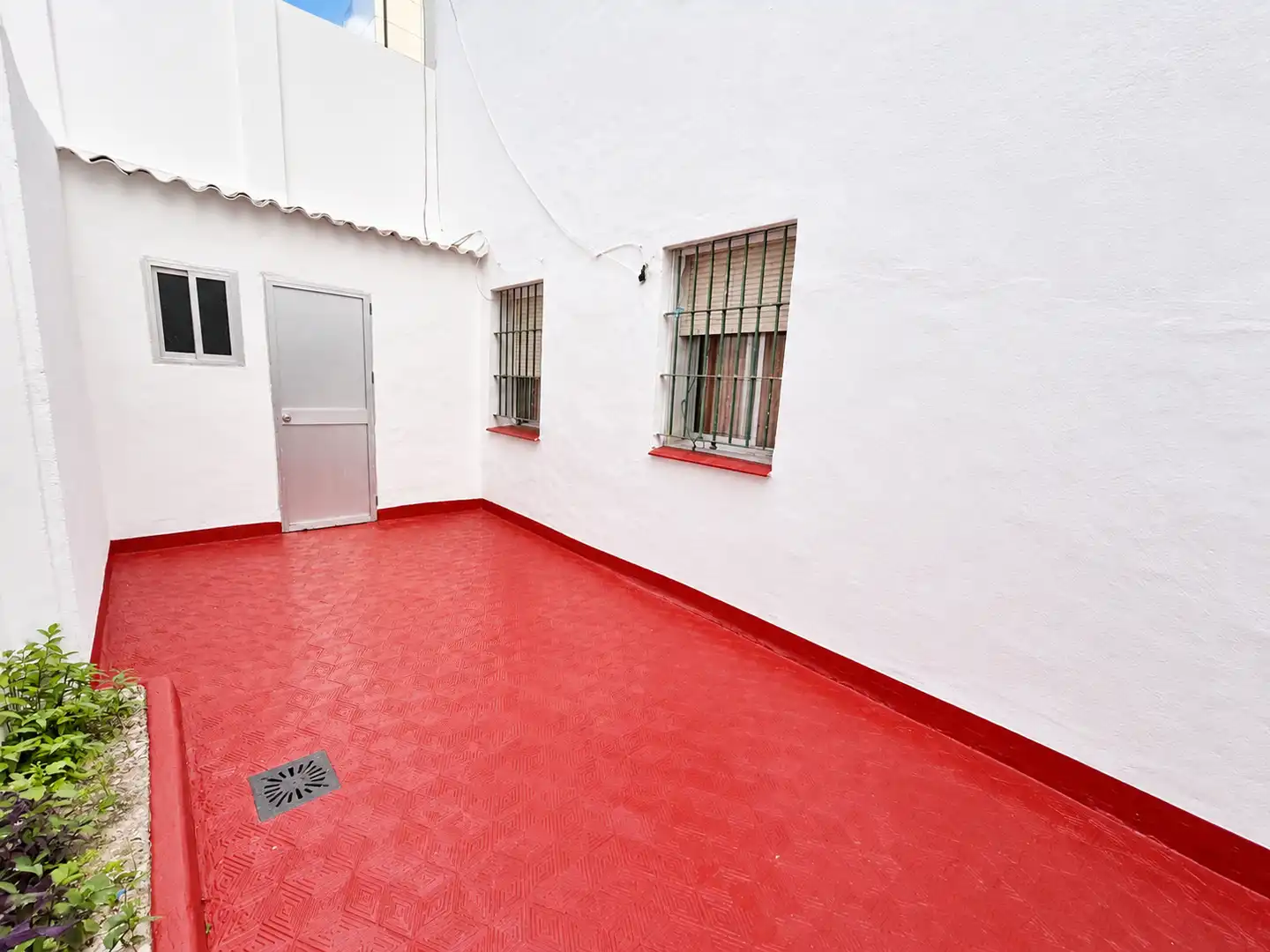Vista exterior de Pis en venda en Sevilla amb Aire condicionat i Traster