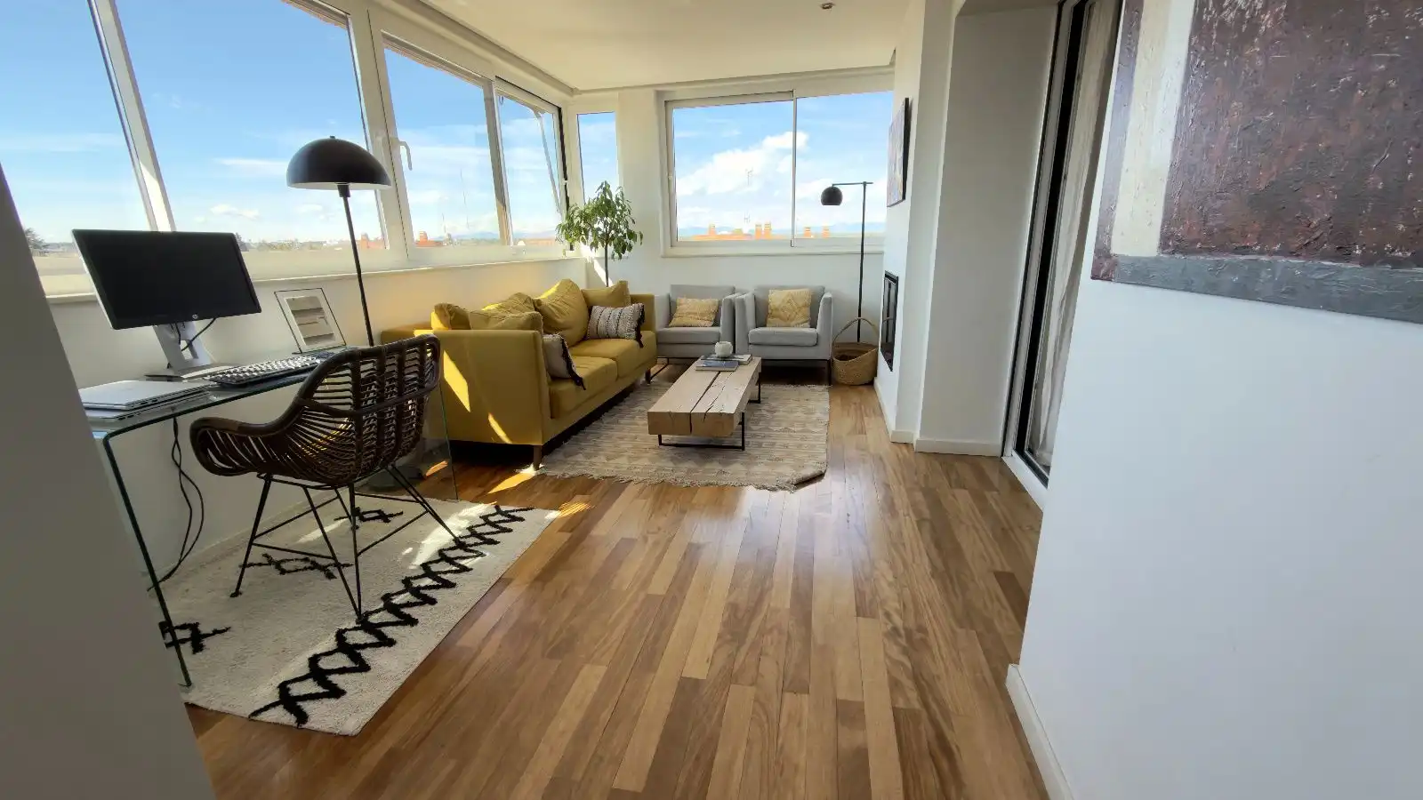 Sala de estar de Piso en venta en Pozuelo de Alarcón con Aire acondicionado, Calefacción y Trastero