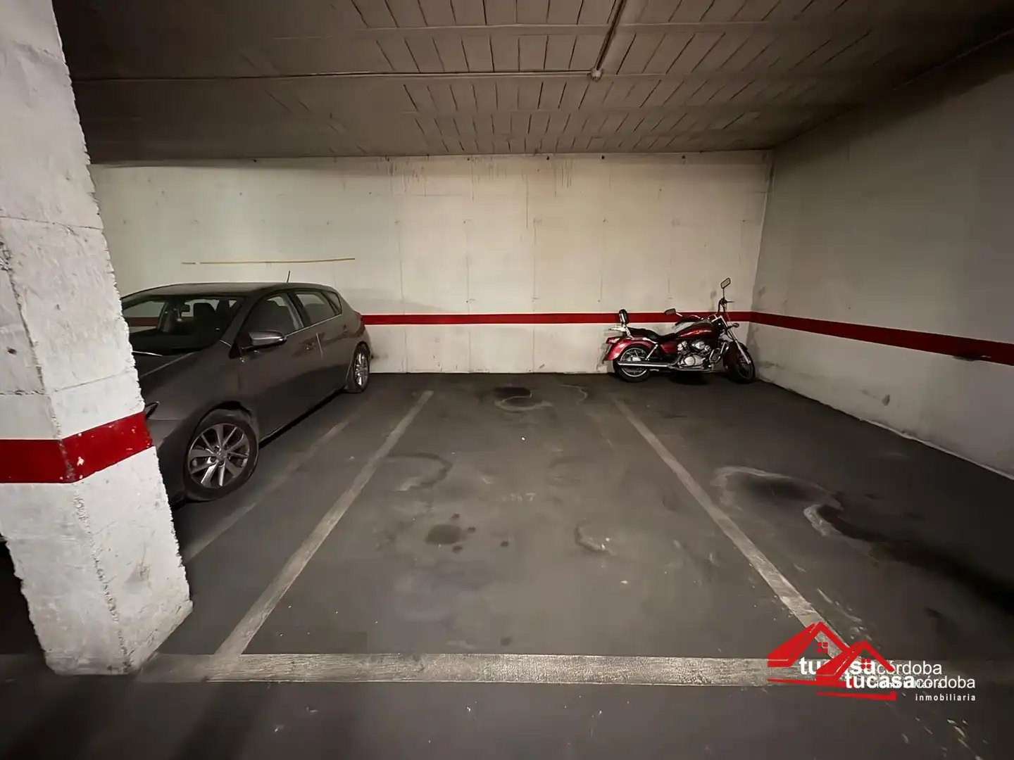 Parking of Flat for sale in Córdoba  with Air Conditioner and Balcony