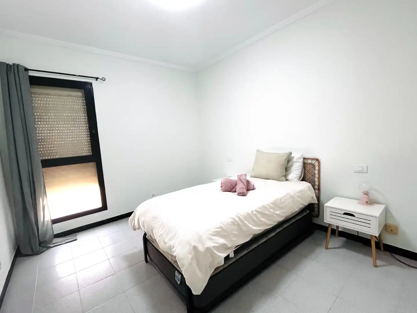 Bedroom of Flat for rent in Las Palmas de Gran Canaria  with Furnished and Community pool