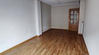 Living room of Flat for sale in  Madrid Capital