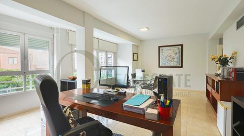 Foto 2 de Pis en venda a Casco Antiguo - Sta. Cruz - Ayuntamiento, Alicante / Alacant