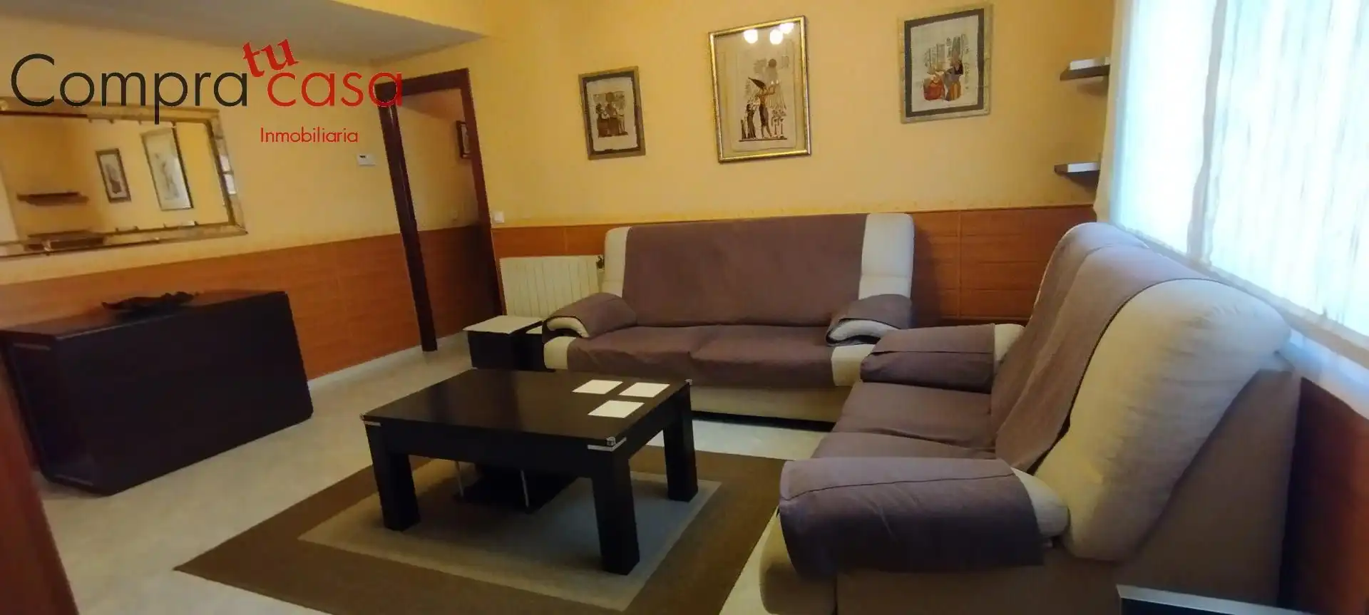 Sala de estar de Piso en venta en Segovia con Calefacción, Trastero y Amueblado