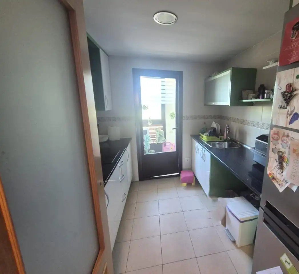Cuina de Pis en venda en Aldea del Fresno amb Aire condicionat i Calefacció