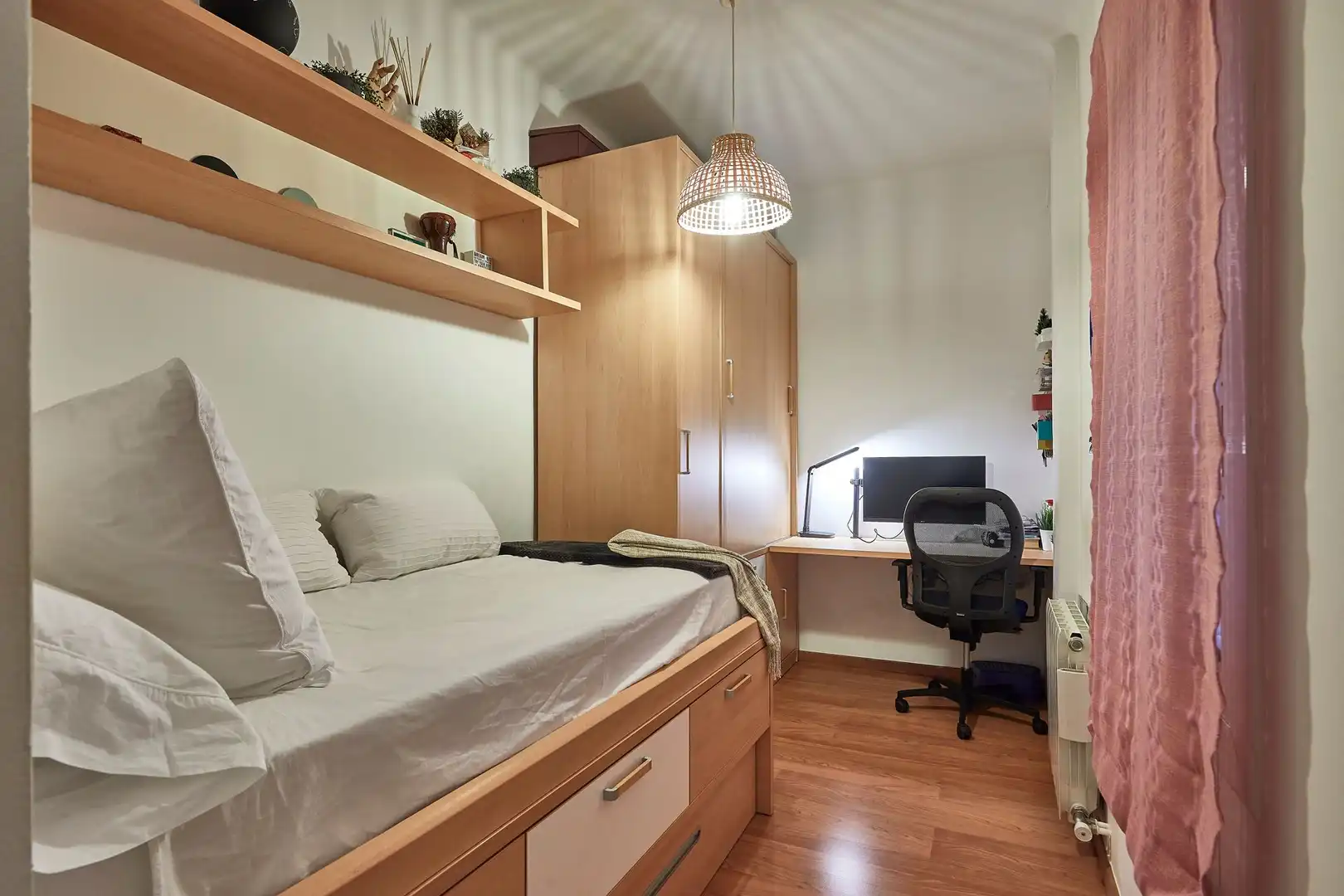 Dormitori de Pis en venda en Barcelona amb Aire condicionat, Calefacció i Parquet
