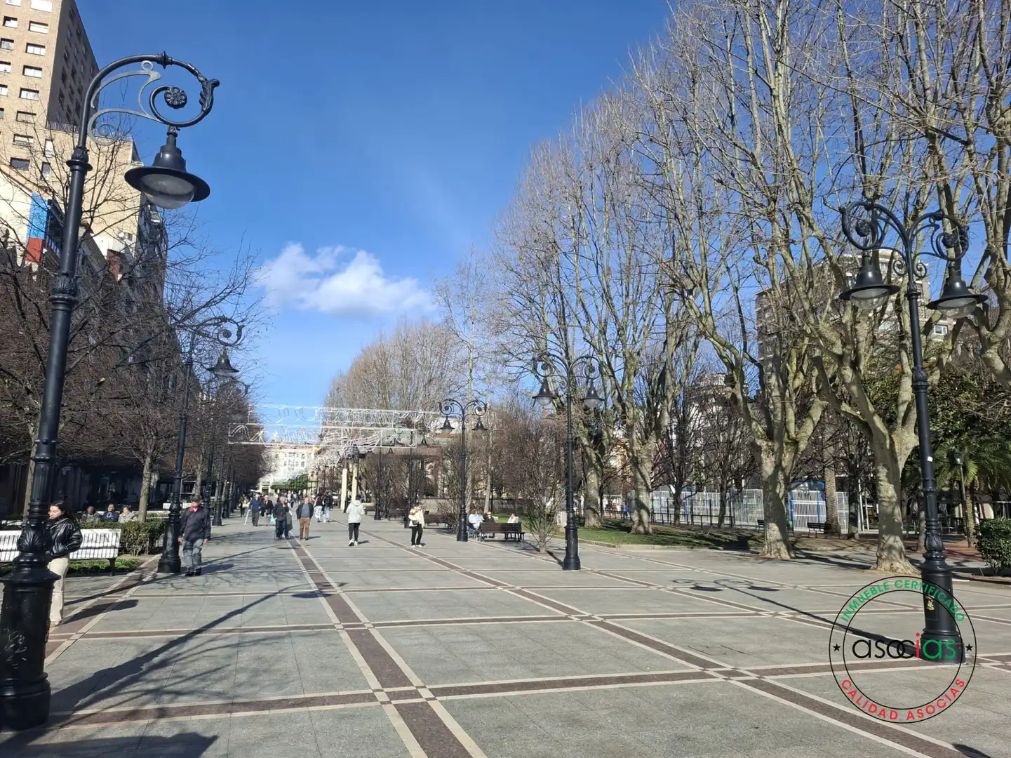 Vista exterior de Piso en venta en Gijón  con Calefacción