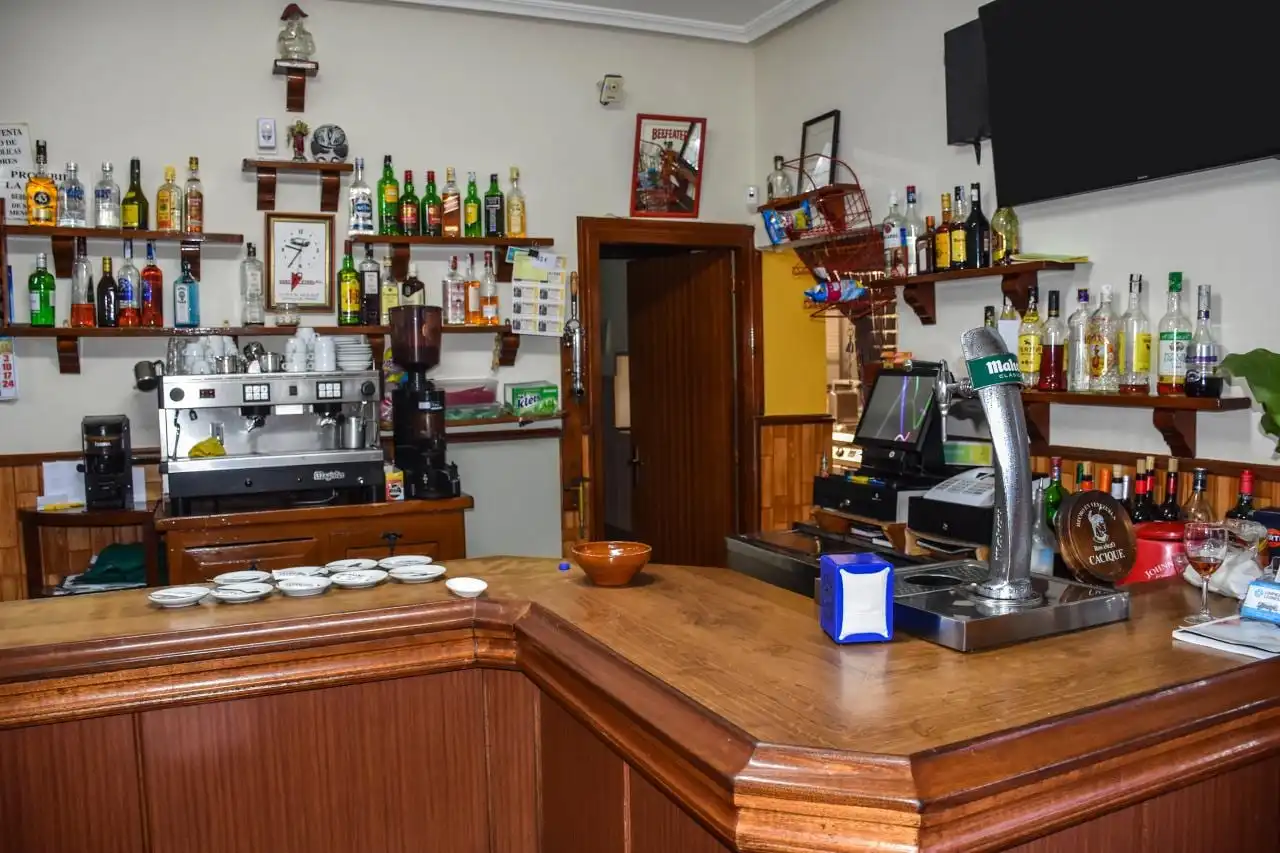 Local comercial en venda a Plaza Mayor 4 24356 Castrillo De San Pelayo, imagen 3