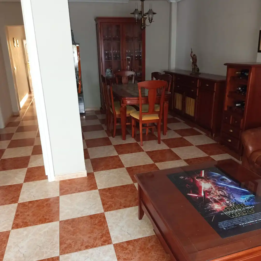 Menjador de Casa adosada en venda en Badajoz amb Aire condicionat, Calefacció i Terrassa